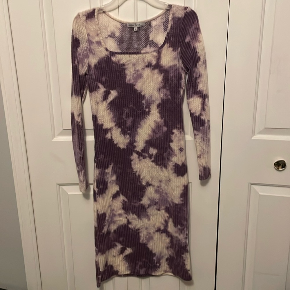 Velvet Torch Sz Large soft knit long sleeve purple white dress NWOT B39